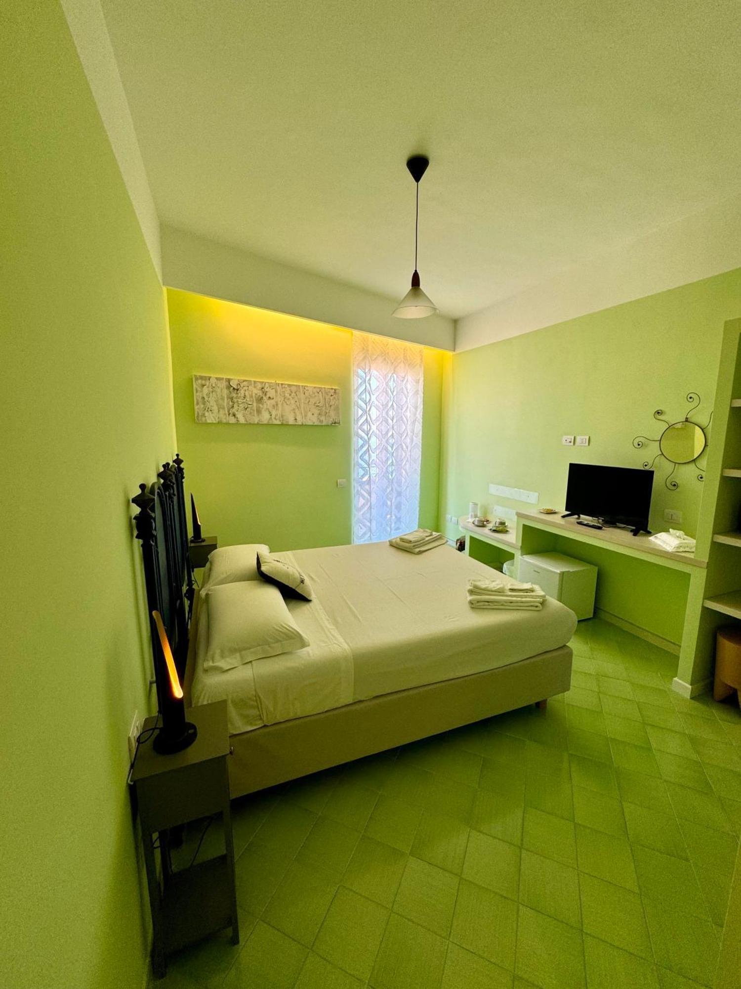 Vesuvio View Bed & Breakfast Vico Equense Ngoại thất bức ảnh