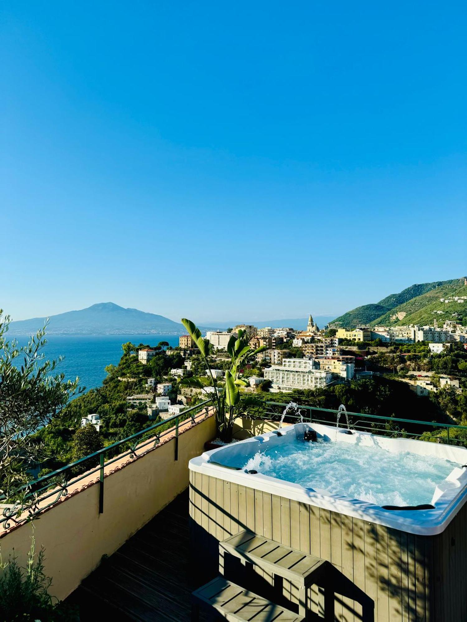 Vesuvio View Bed & Breakfast Vico Equense Ngoại thất bức ảnh