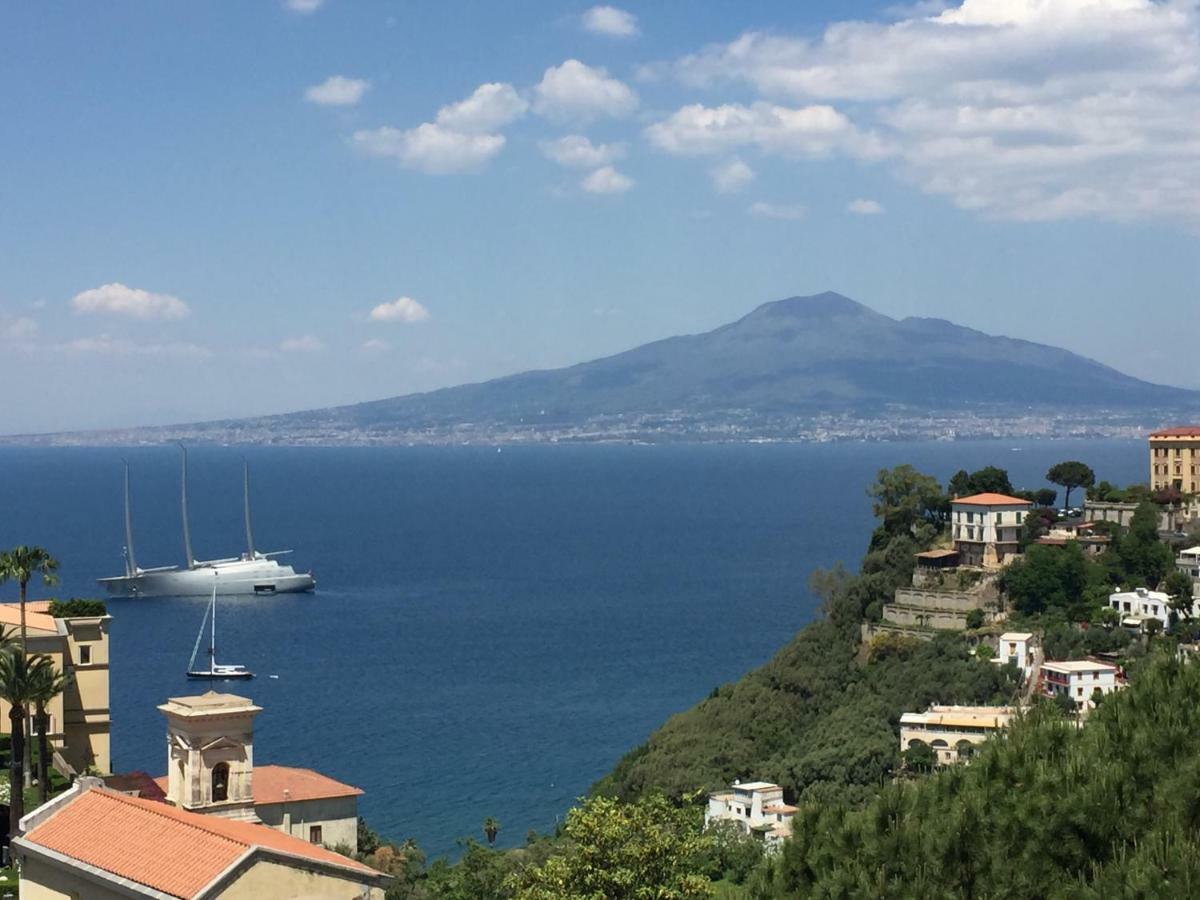 Vesuvio View Bed & Breakfast Vico Equense Ngoại thất bức ảnh